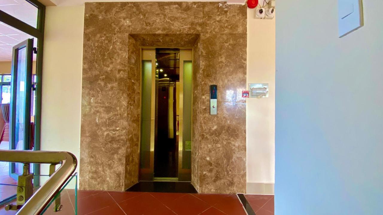 Khách sạn Phúc Lộc An Côn Đảo Chi Khu Co Ong Esterno foto