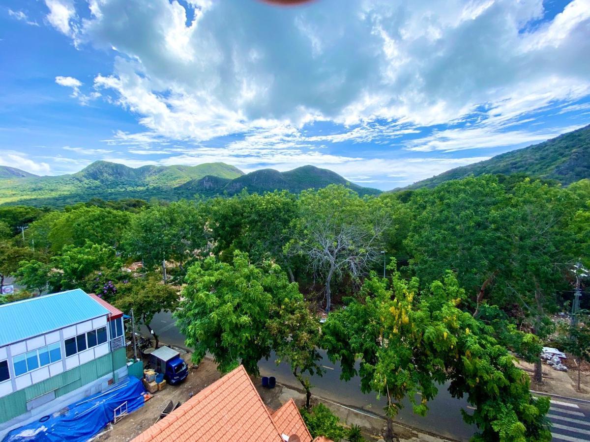 Khách sạn Phúc Lộc An Côn Đảo Chi Khu Co Ong Esterno foto